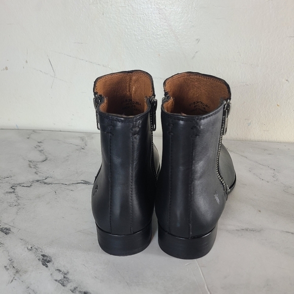 Frye Carly Double Zip Black Bootie 6.5 New With Box - Picture 5 of 7